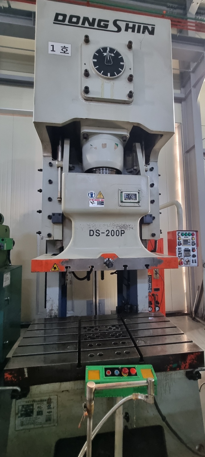 CS프레스 200톤 동신프레스